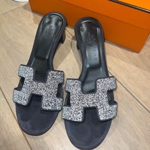 Hermes crystal grey oasis sandals 36